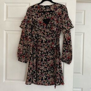 New Look Black Floral Long Sleeve Dress